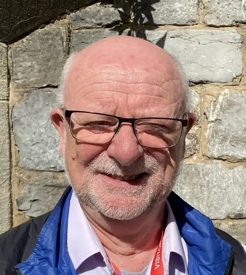 Dr Wilf Hudson
