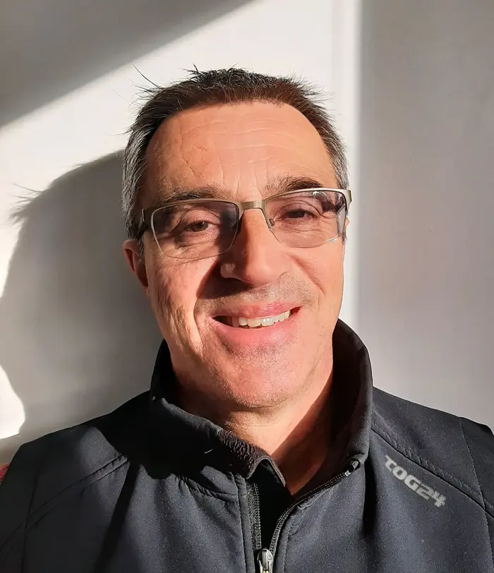 Rob Hutchins